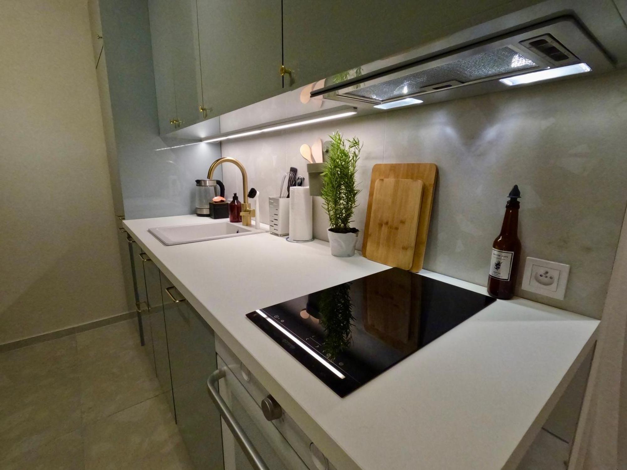 Urban Retreat I Modern Boho Apartments In Lovely Letna District - 10 Minutes From Old Town Прага Экстерьер фото